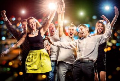 KissCam, LLC and Staks Pair Up to Incorporate Cryptocurrency in KissCam Contests  and Promotions